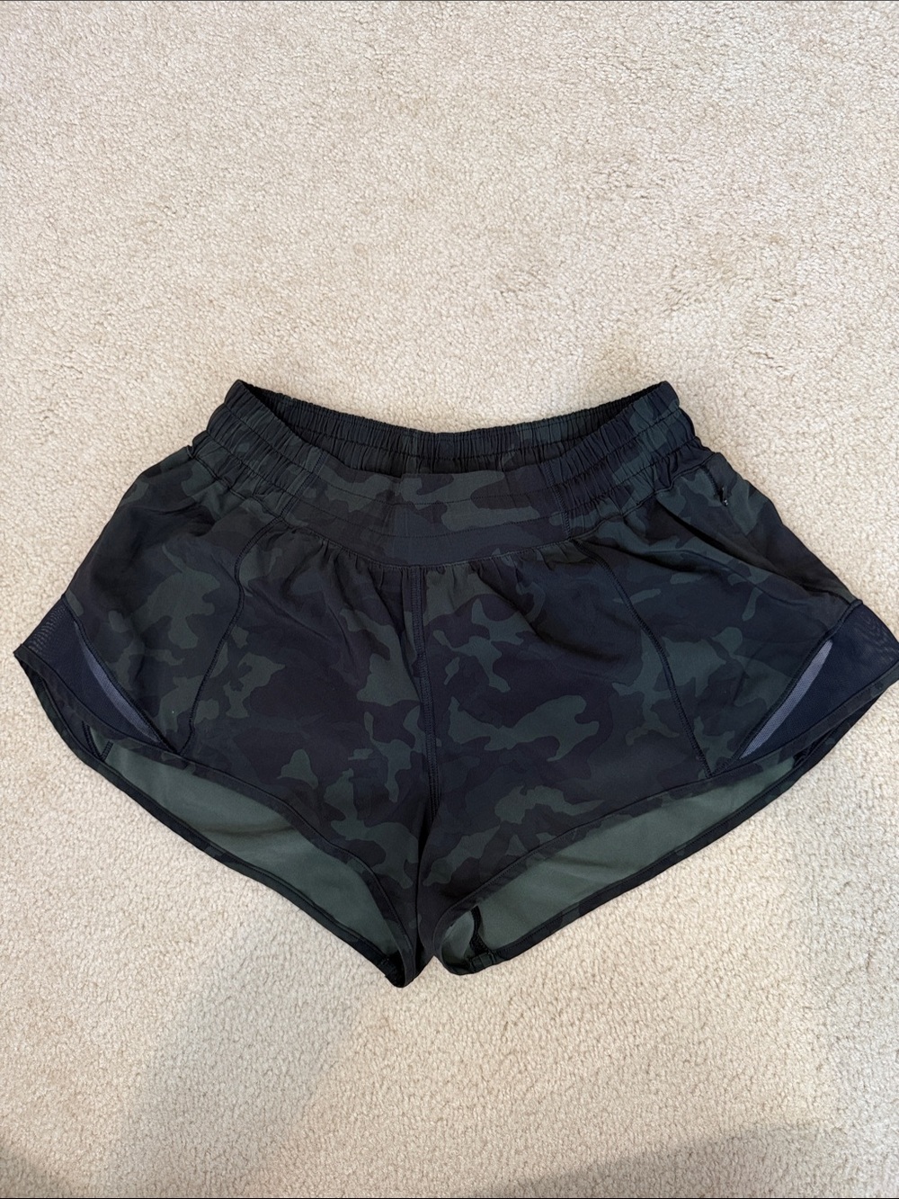 lululemon athletica hotty hot Black Camo Tempo Running Shorts